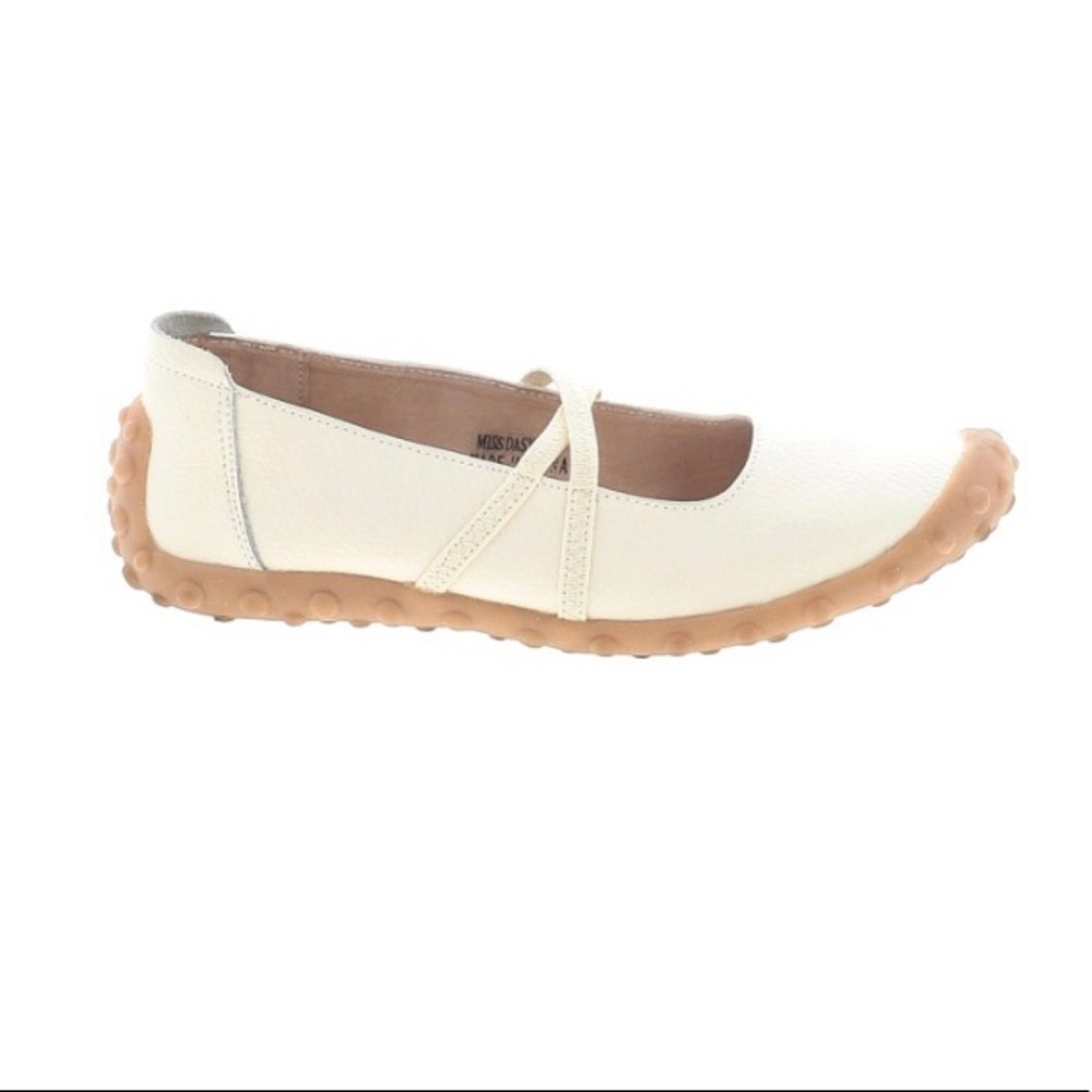 Bernie Mev flat Mary Jane shoes with straps